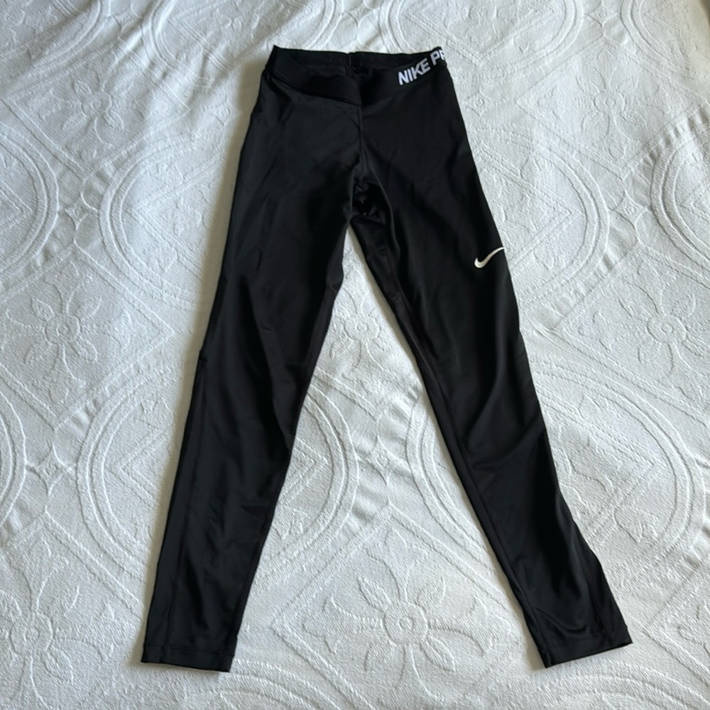 Nike Women’s Black Dri-Fit High-Waisted Leggings